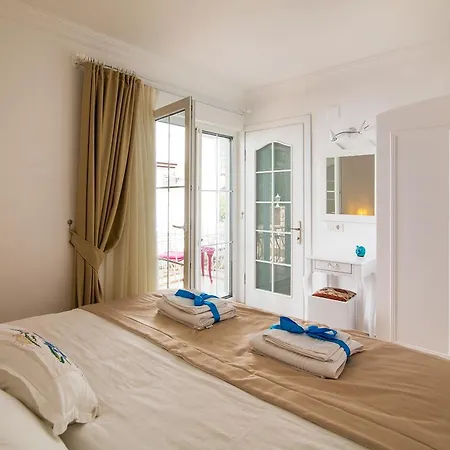 Apartment Central